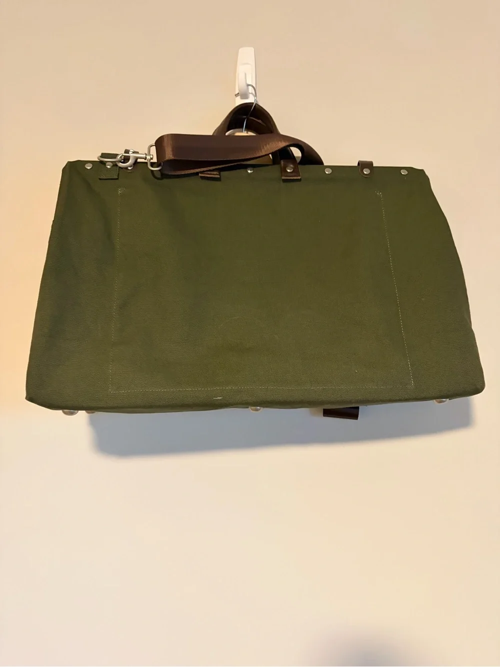 Line of Trade Canvas Weekender Bag in Olive Green